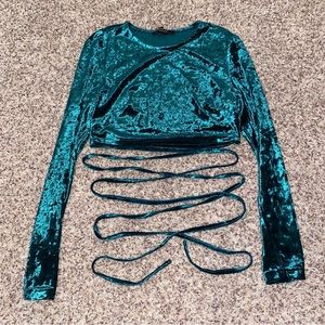 Forever 21 crop top velvet